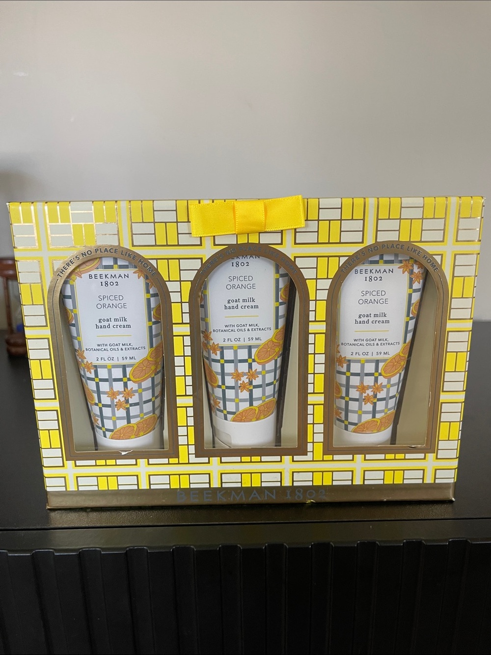 ❤️NEW!!!❤️ Beekman 1802 Spiced Orange Goat Milk Hand Cream Trio - Yellow